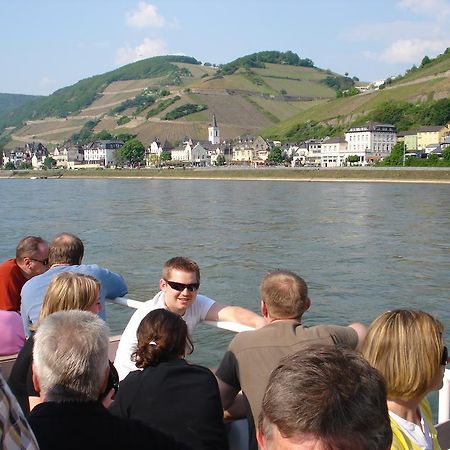 Hotel Gasthof Schuster Und Gaestehaus Rüdesheim am Rhein Extérieur photo