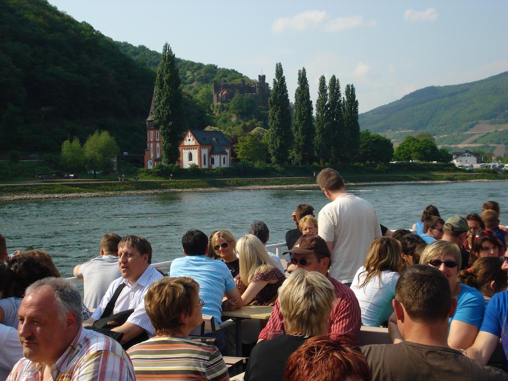 Hotel Gasthof Schuster Und Gaestehaus Rüdesheim am Rhein Extérieur photo